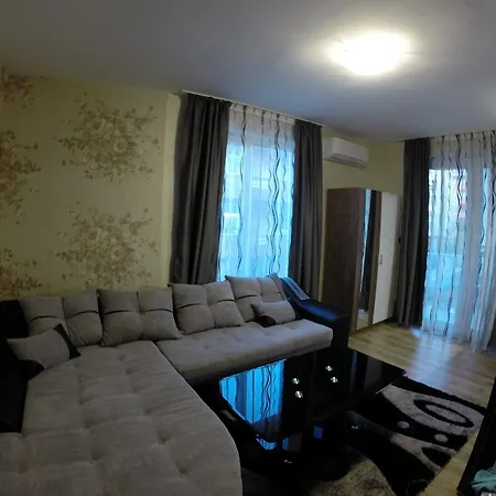 شقة Vip Dobrevi بريمورسكو